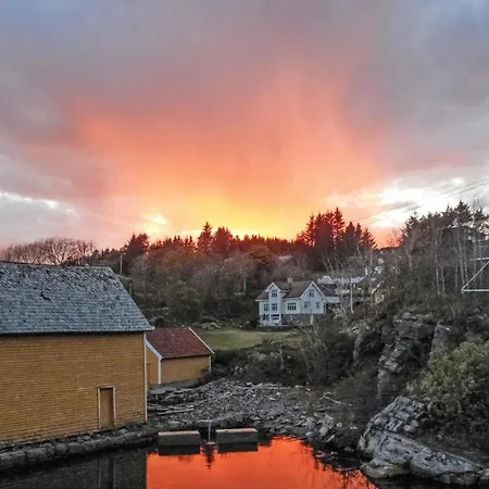 Awesome In Steinsland Apartmán *